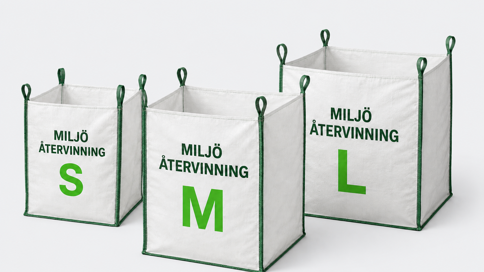 Storsäckar i tre storlekar: S, M och L med Miljöåtervinning-branding